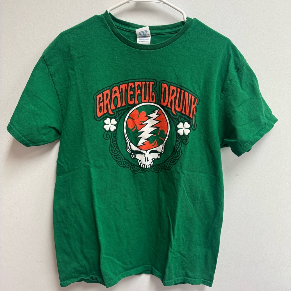 Grateful Drunk Green Short Sleeve Graphic Tee
